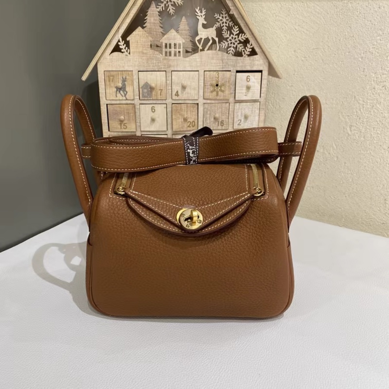 一代 愛馬仕 mini Lindy 金棕金扣 全新閒置-1