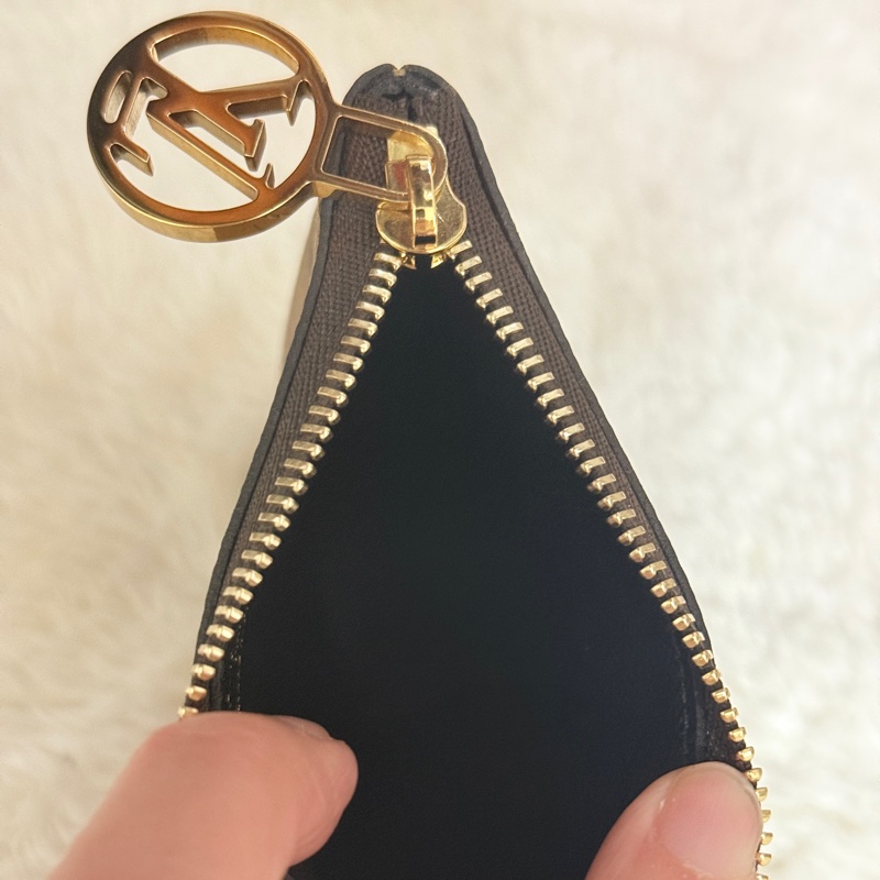 9新以上✨私物超甜賣🫶🏻好用又可愛的LV吐司零錢包 🍞焦糖咖啡色-16