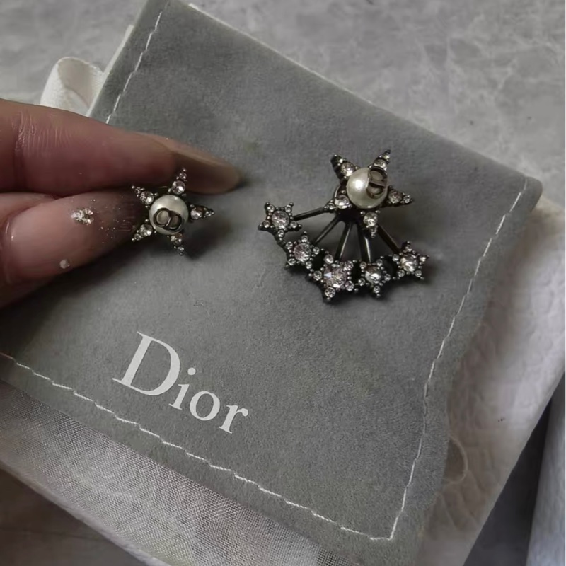 【99新✨ 全網最低價!】Dior 耳環 流星 全套包裝Full Set-1