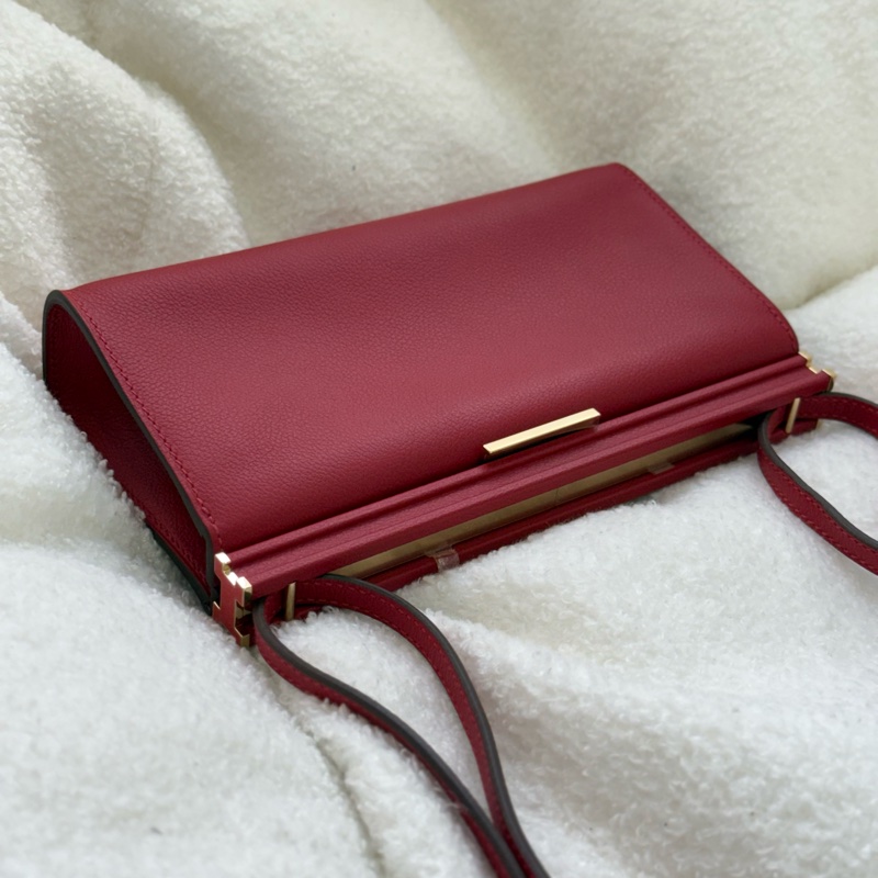 （部分膠膜未撕）愛馬仕 Clic-H 21單肩斜背包-1