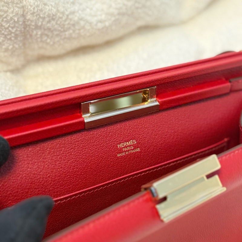 （部分膠膜未撕）愛馬仕 Clic-H 21單肩斜背包-9