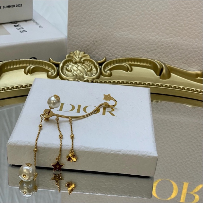 【99新✨ 全網最低價!】Dior CD經典款珍珠耳掛 全套包裝Full Set-2