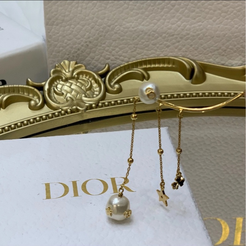 【99新✨ 全網最低價!】Dior CD經典款珍珠耳掛 全套包裝Full Set-3