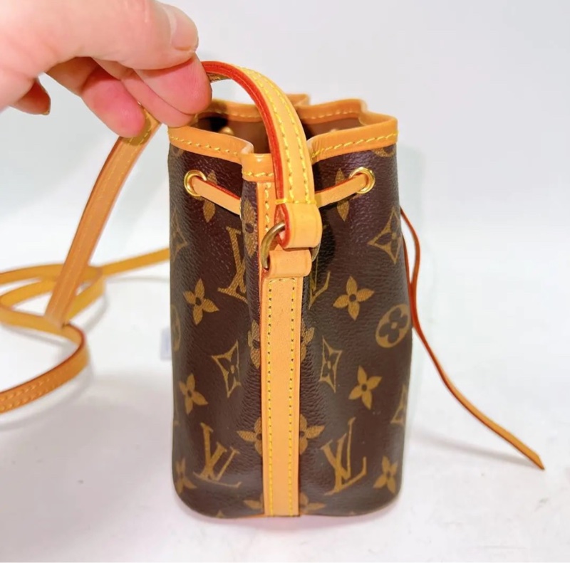 【97新 ✨ 全網最低價！】LV老花迷你nano水桶包（下單前先詢問❗️）-4