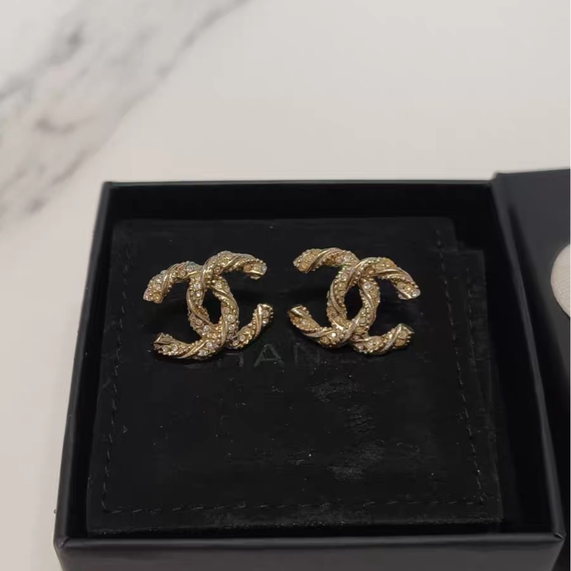 【99新✨ 全網最低價！】Chanel 經典雙C耳環 淡金色 全套包裝 Full Set-1