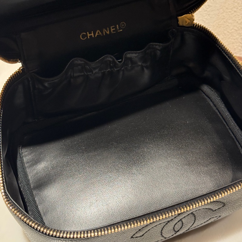 【97新 ✨ 全網最低價！】中古 Chanel香奈兒 飯盒包 化妝包 斜挎包 黑金 荔枝牛皮-7
