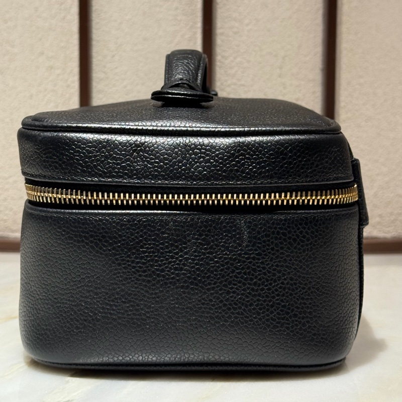 【97新 ✨ 全網最低價！】中古 Chanel香奈兒 飯盒包 化妝包 斜挎包 黑金 荔枝牛皮-15