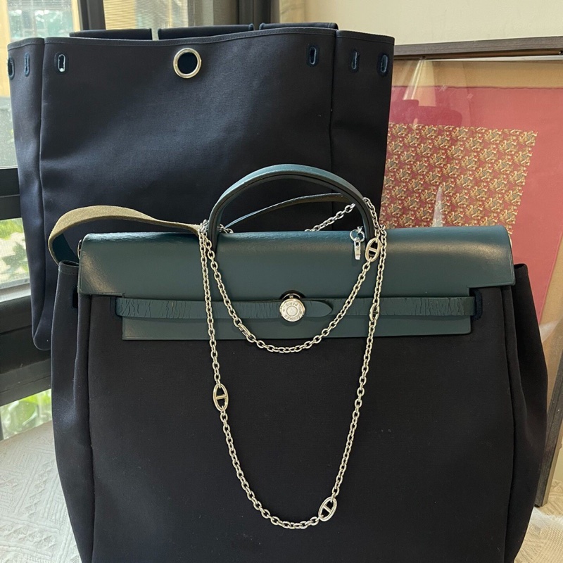 【超級大撿漏💥買到就是賺到❗️全網最低價】愛馬仕Hermes herbag39 藍色 單肩,海軍藍單肩肩/雙肩替換袋-1