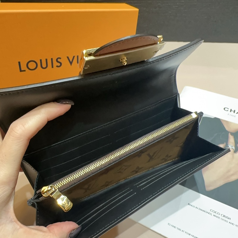 LV 雙色原花金釦達芙妮12卡下蓋長夾-5