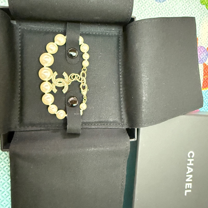 Chanel 不規則珍珠手鏈-8