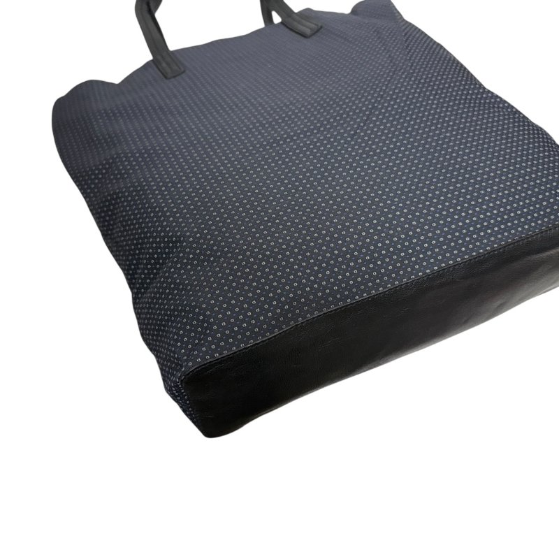 PRADA 三角標 肩背包-11