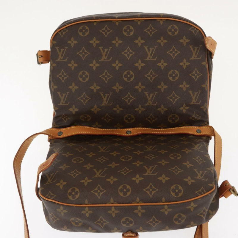 【日本直送】路易威登 Monogram Saumur 30 肩背包 M42256 LV Auth am10631-20