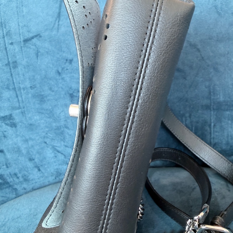 Chanel✨黑銀鏤空鏈條包斜背包腰包子母包 台灣購證-18