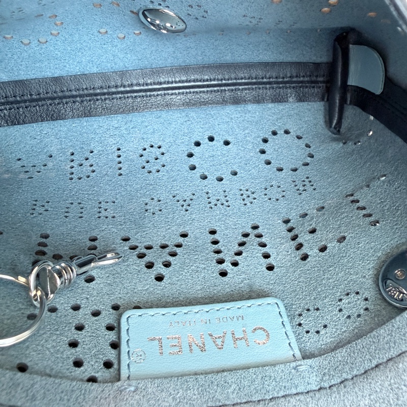 Chanel✨黑銀鏤空鏈條包斜背包腰包子母包 台灣購證-26