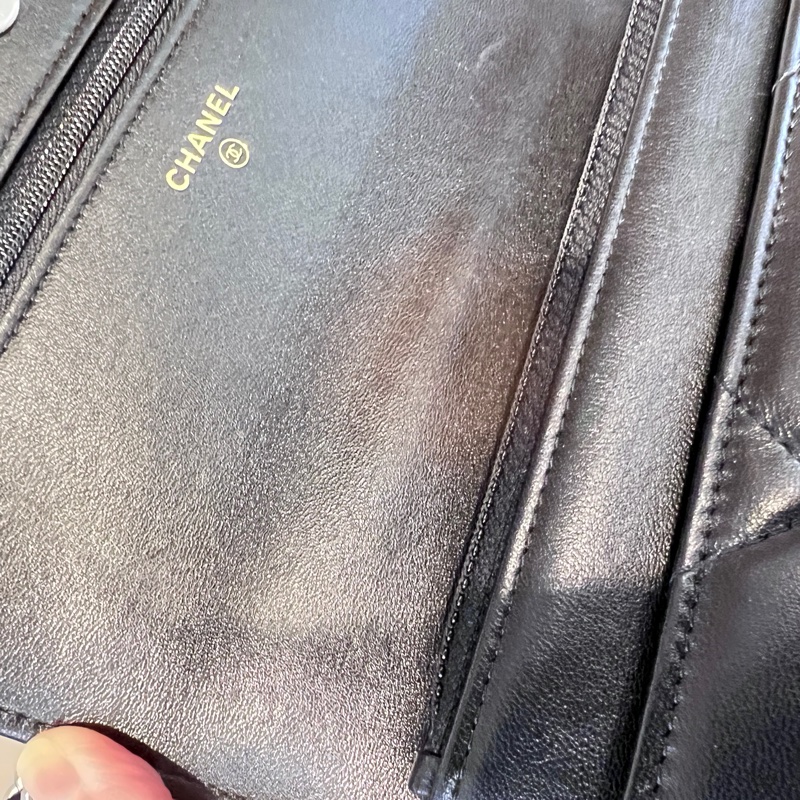 Chanel 黑羊皮大菱格紋19WOC霧銀釦3色鏈手提斜背包-18