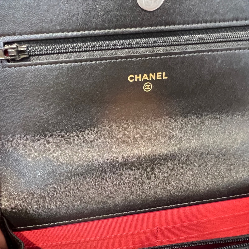 Chanel 黑羊皮大菱格紋19WOC霧銀釦3色鏈手提斜背包-24