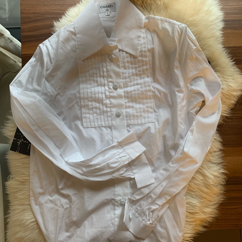 全新香奈兒白襯衫女40號-1