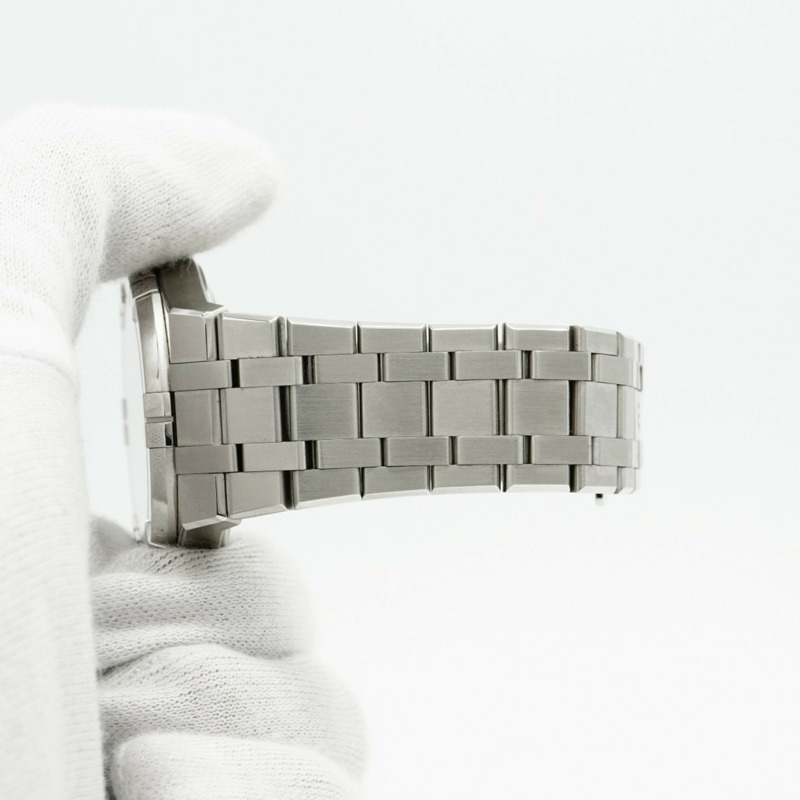 Maurice Lacroix Aicon AI6008-SS002-130-1 銀色錶盤男士腕錶-6