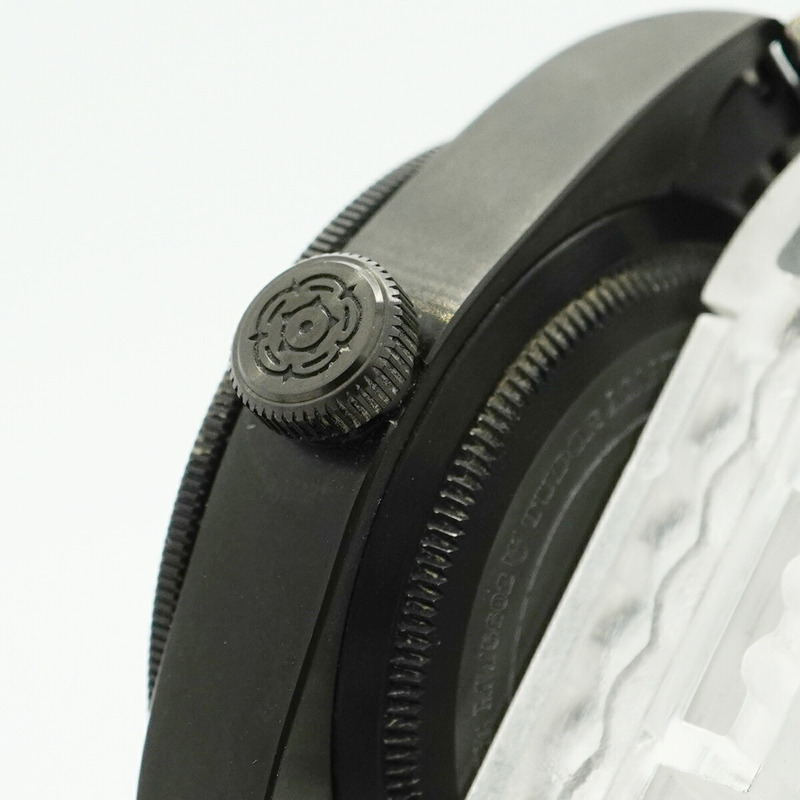 帝舵碧灣系列深色錶盤男士腕錶 79230DK-11