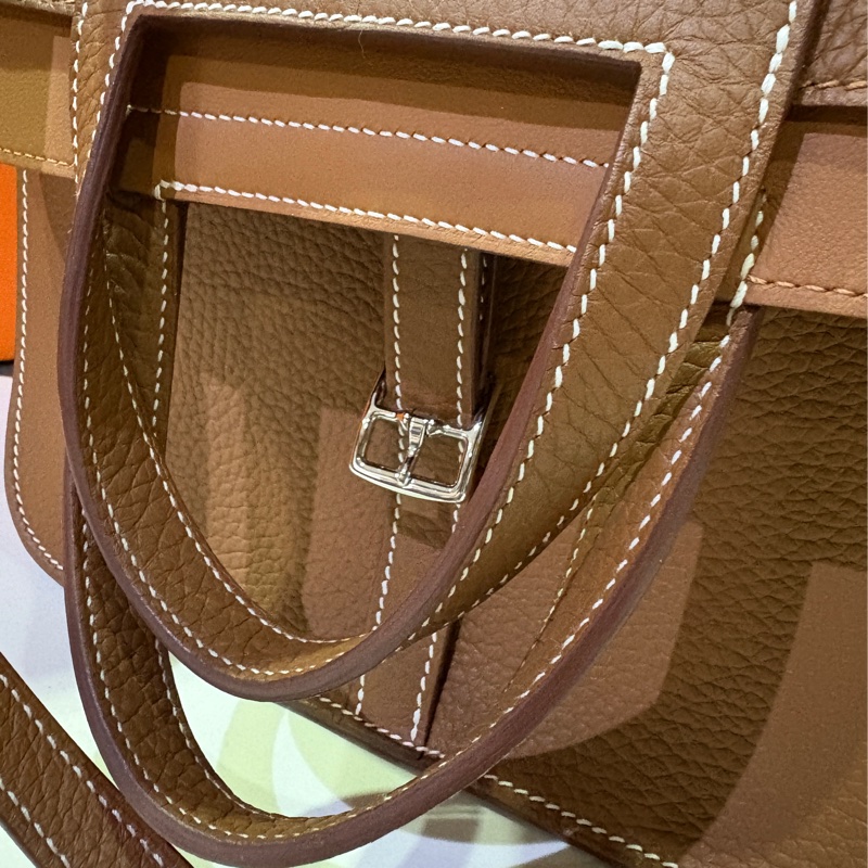 2025入手全新Hermes 稀有金棕Halzen mini Clemence gold-2
