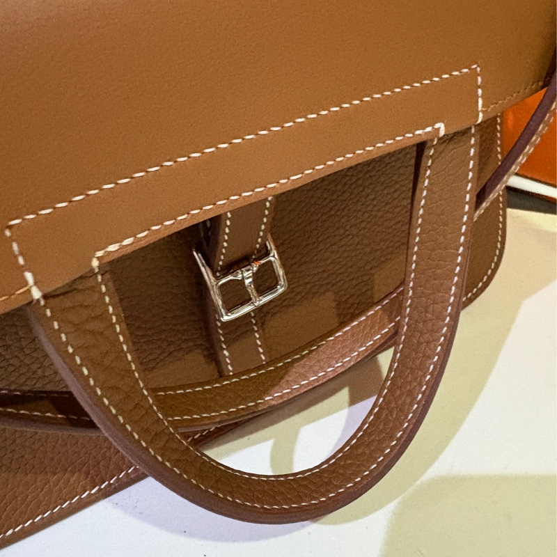 2025入手全新Hermes 稀有金棕Halzen mini Clemence gold-4
