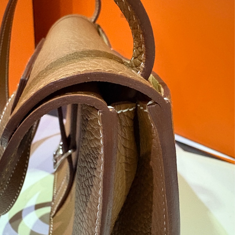 2025入手全新Hermes 稀有金棕Halzen mini Clemence gold-6