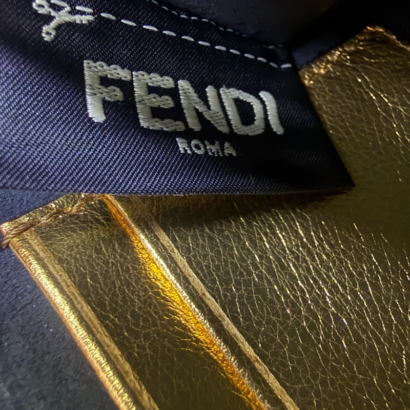 Fendi Baguette Cage leather handbag-6