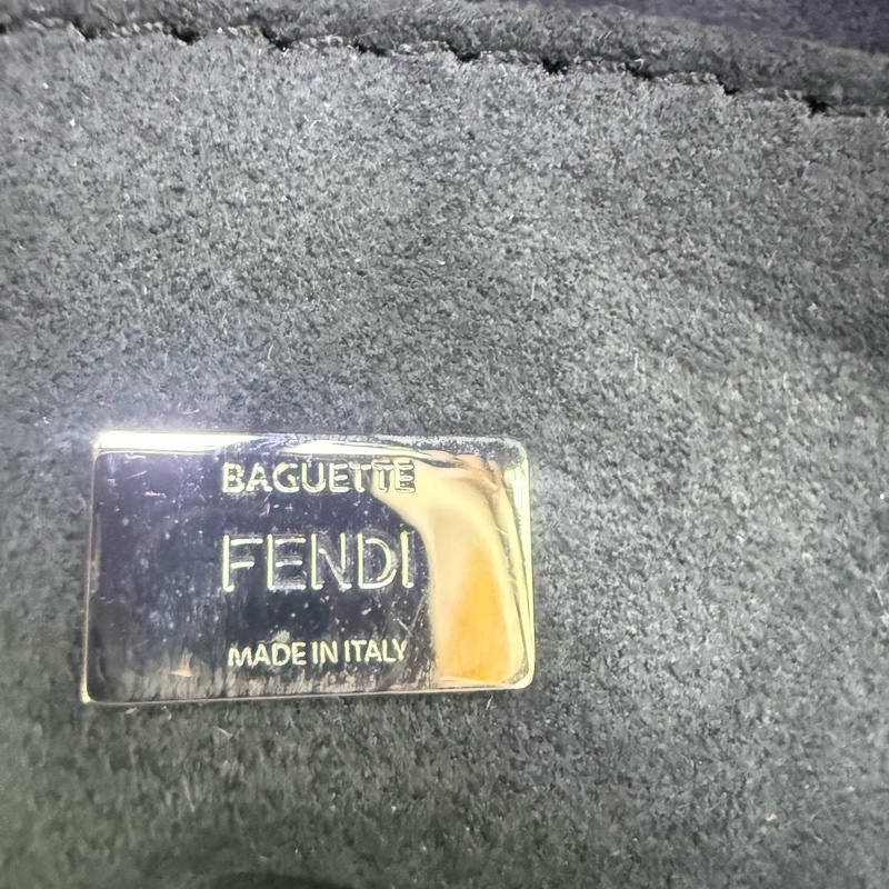 Fendi Baguette Cage leather handbag-7