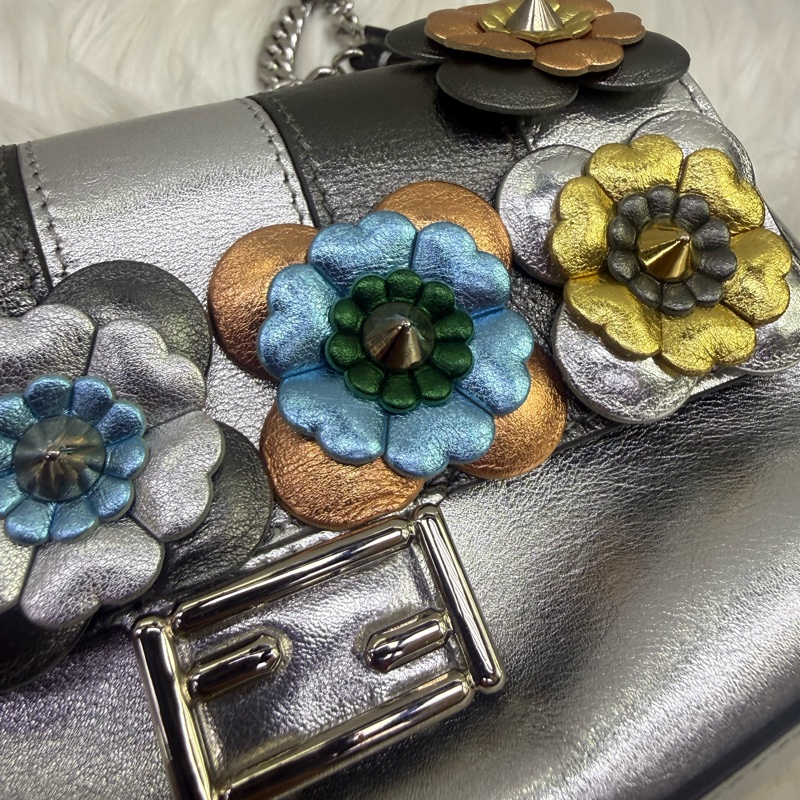 Fendi Baguette Cage leather handbag-16