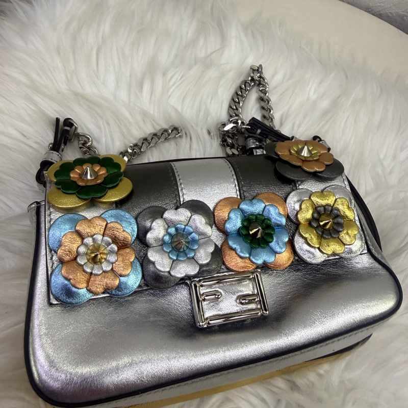 Fendi Baguette Cage leather handbag-17