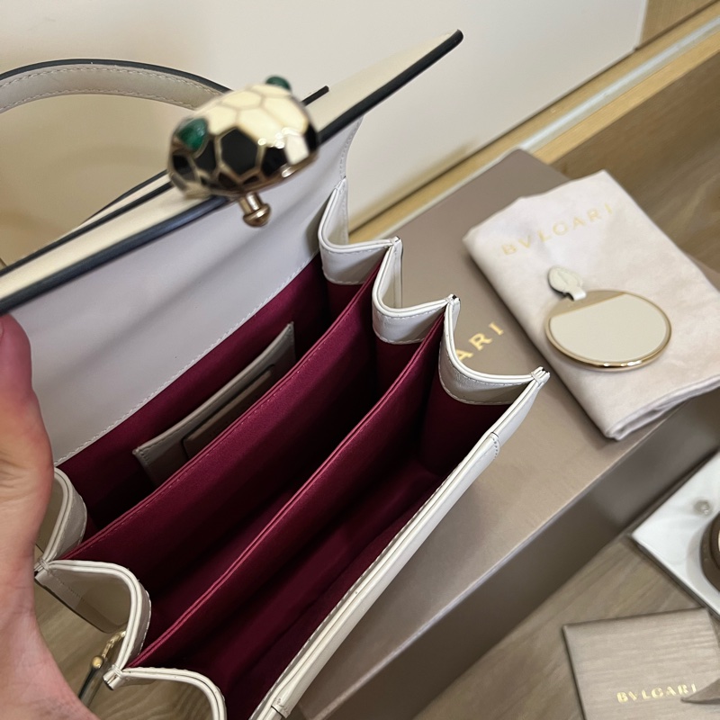 Bvlgari 風琴包-4