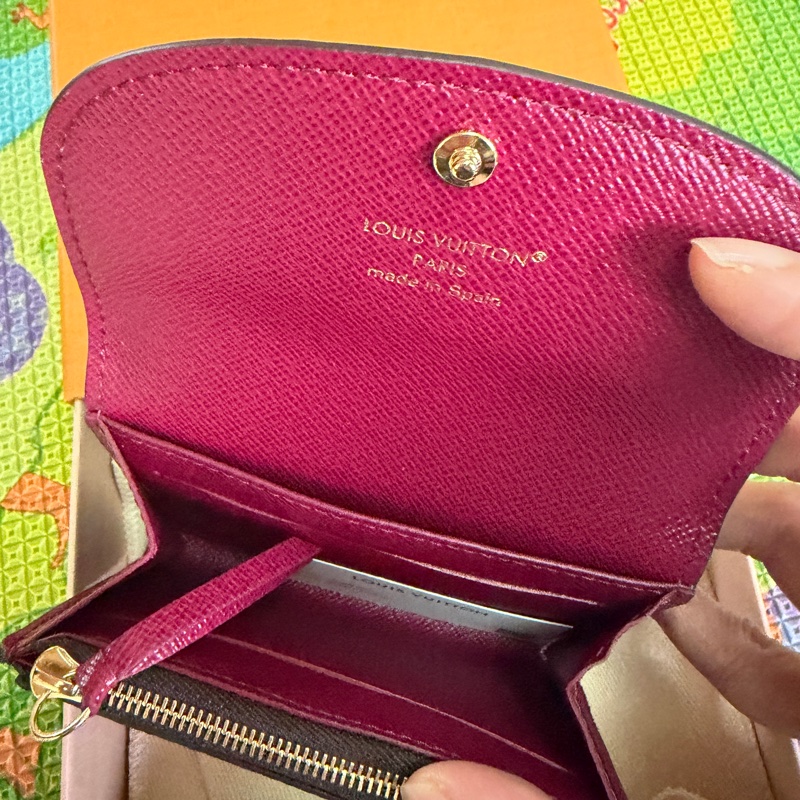 LV老花紅色對夾、零錢包-3