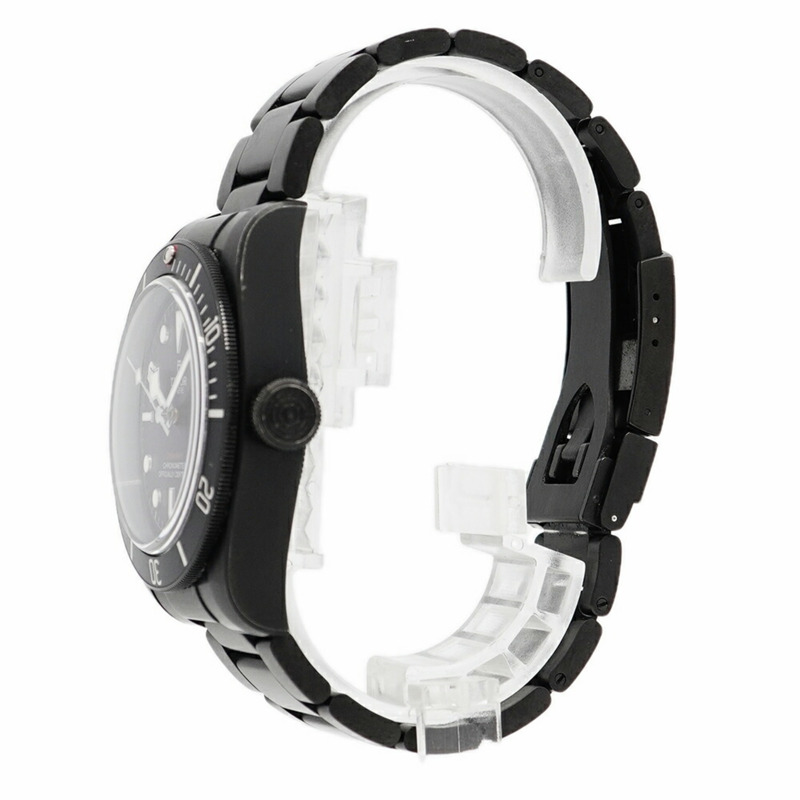 帝舵碧灣系列深色錶盤男士腕錶 79230DK-2