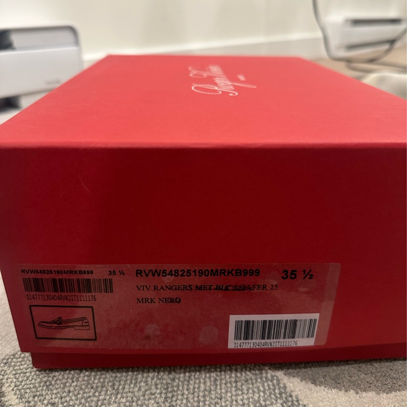 ROGER VIVIER平底樂福鞋-2