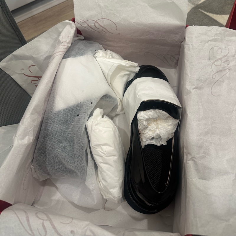 ROGER VIVIER平底樂福鞋-4