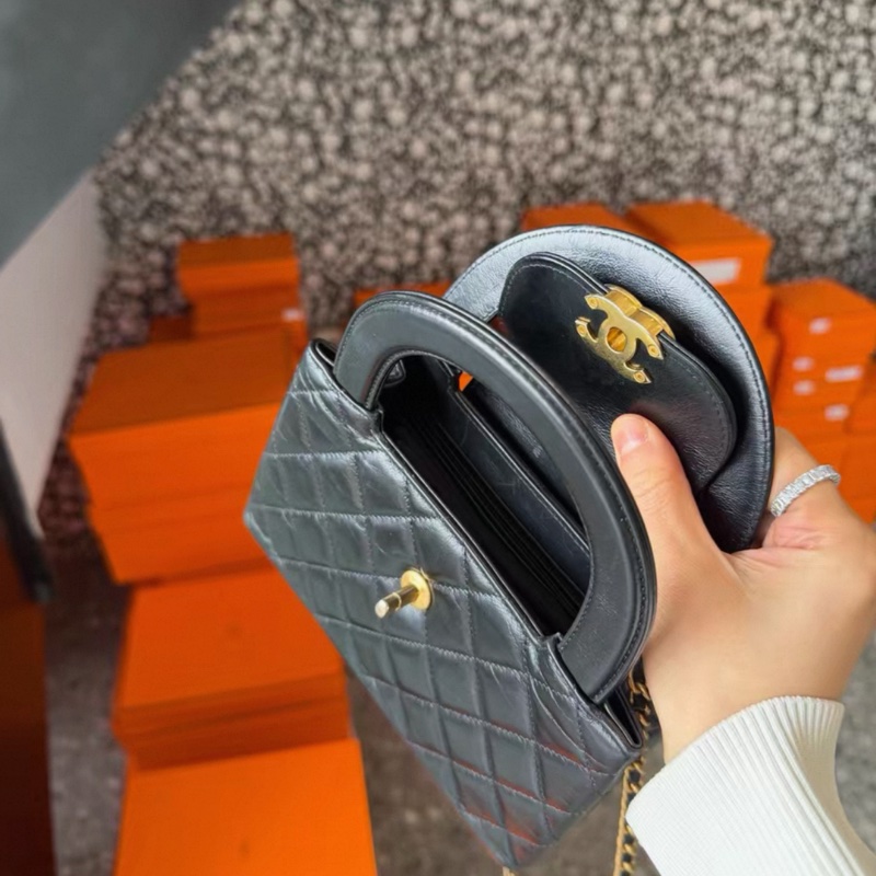 Chanel 黑金Kelly 大號芯片-1