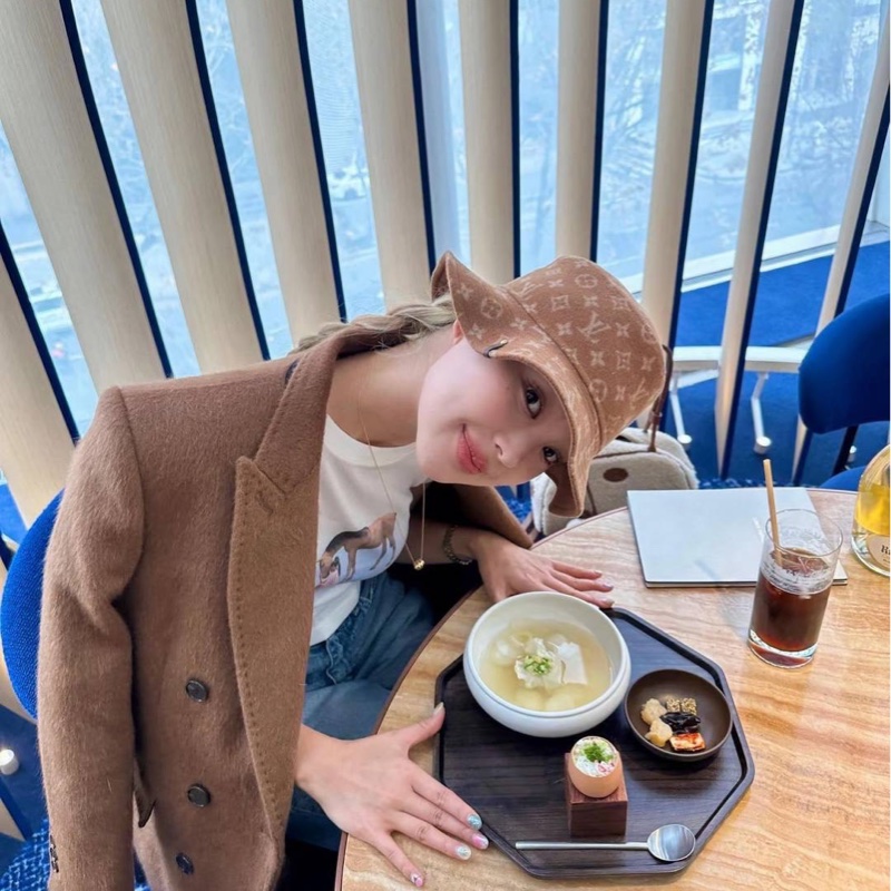 LOUIS VUITTON LV M77294 CARRY ON 咖啡 羊毛 漁夫帽 帽子-1