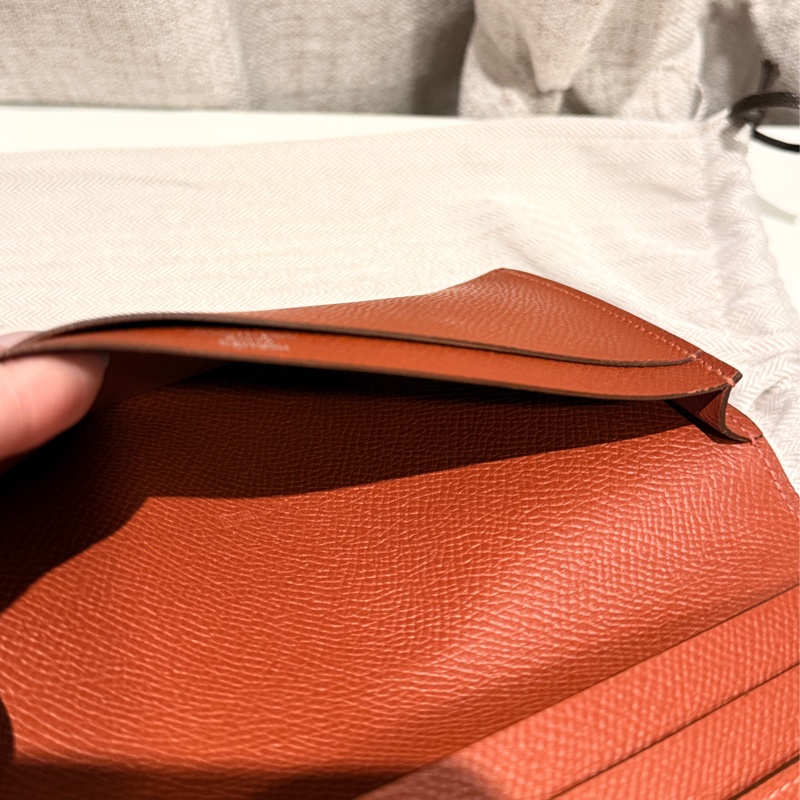Hermes愛馬仕 長夾 紅棕色（實體很有質感）-8