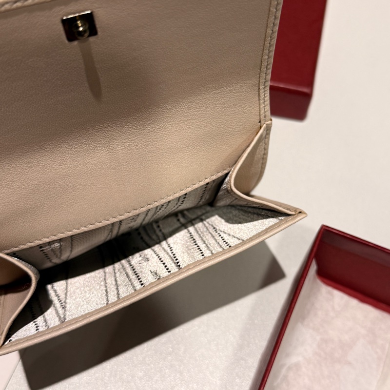 Salvatore Ferragamo 杏色短夾-7