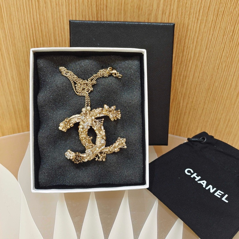 Chanel 經典雙C立體鑲嵌項鍊 鑲嵌水晶與小珍珠 附件:塵袋盒子-1