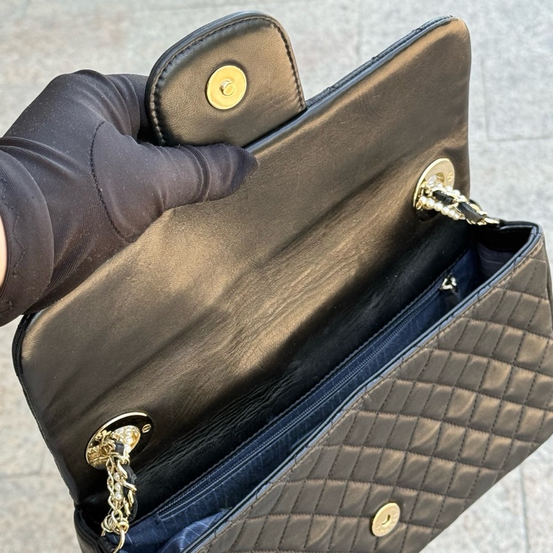 Chanel 威斯敏斯特 珍珠 鏈條單肩包 15開 底長約26 附件身份卡。-8