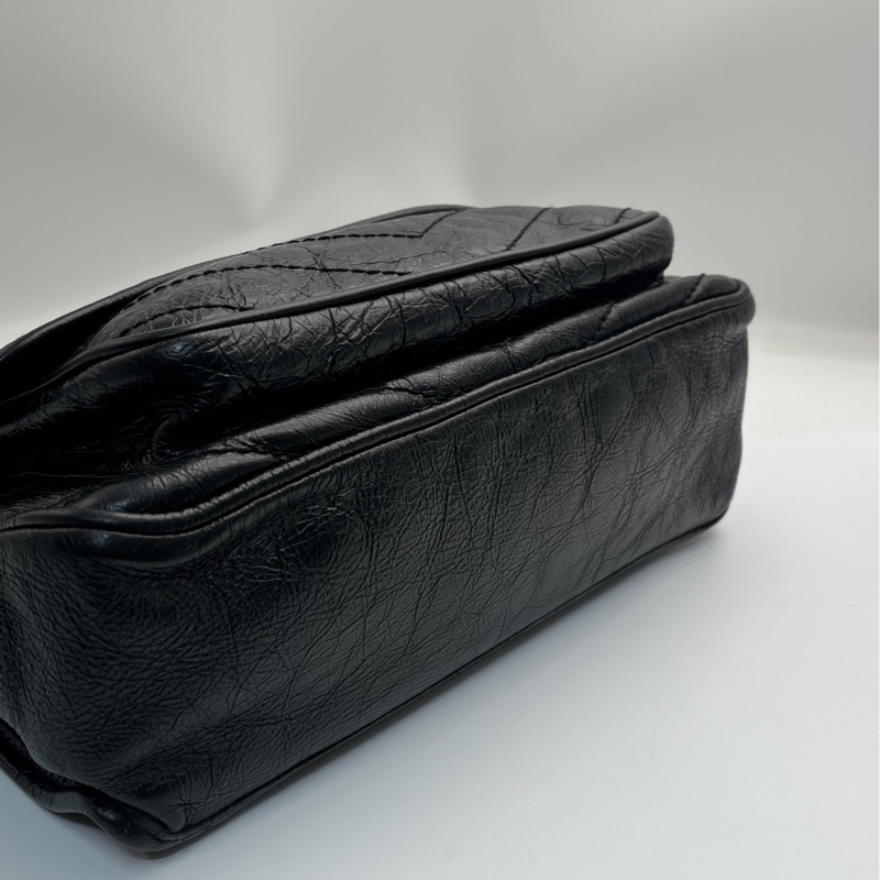 🏷️ YSL Niki 黑色中號-6