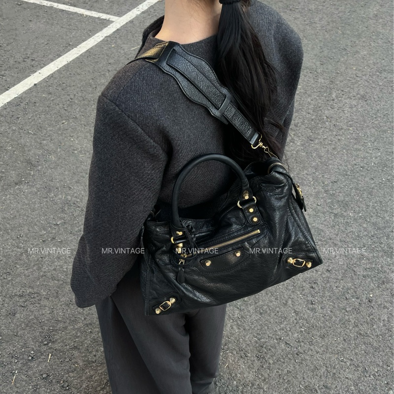 🏷️ Balenciaga 黑金機車包-0