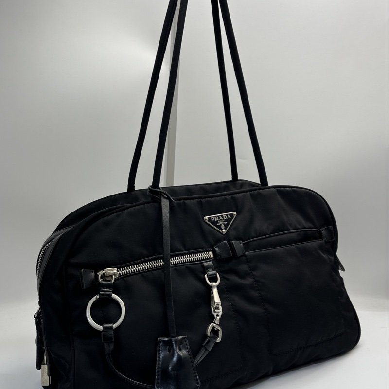 🏷️ Prada Hobo-2