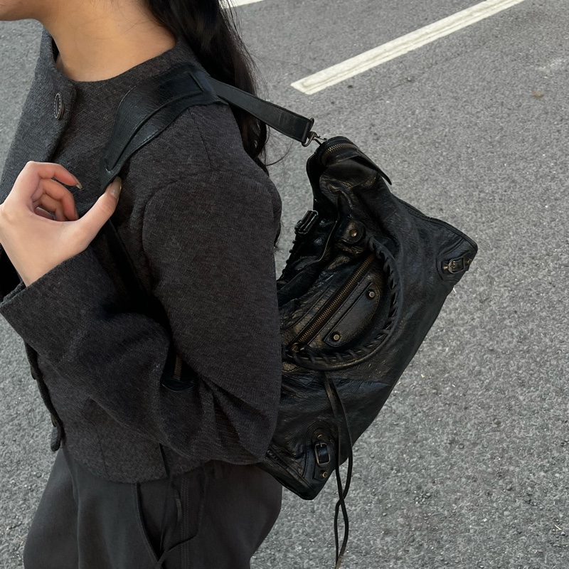 🏷️ Balenciaga 機車包-0