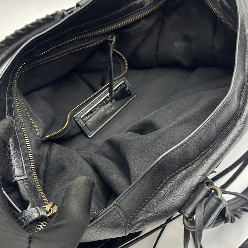 🏷️ Balenciaga 機車包-5