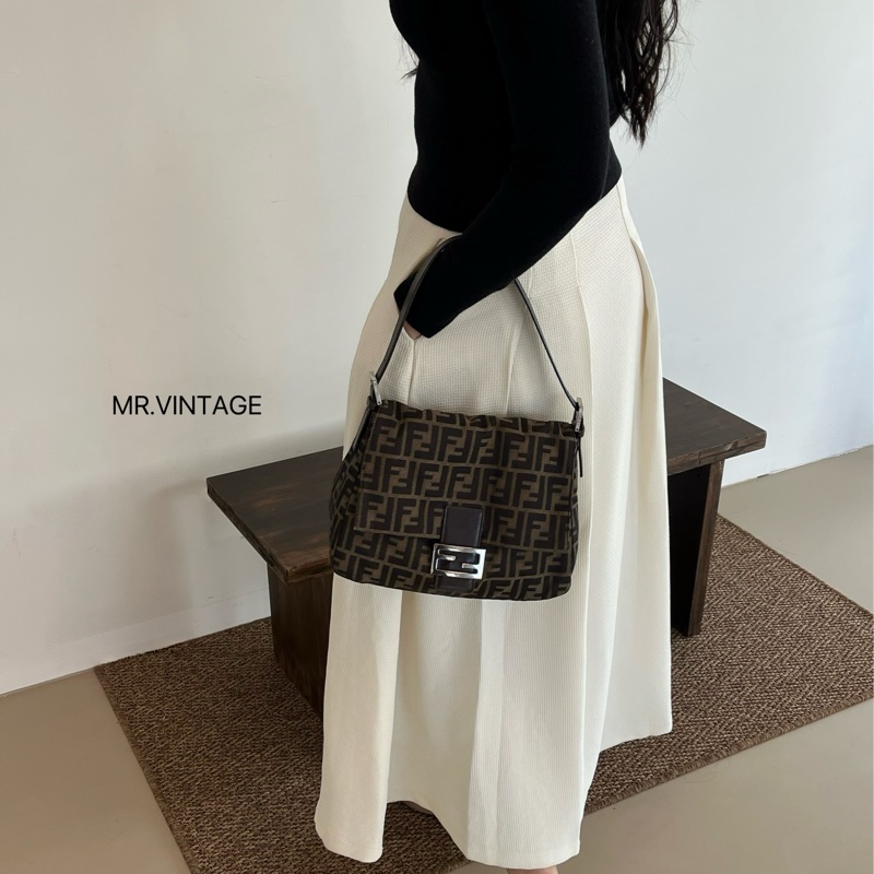 🏷️ Fendi法棍包-0