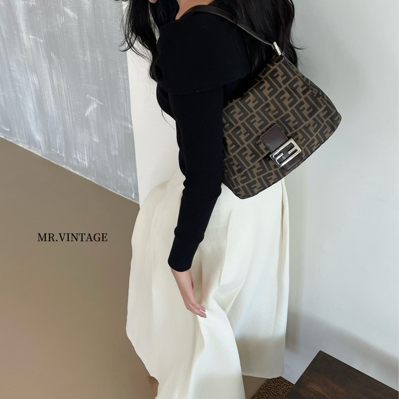 🏷️ Fendi法棍包-2