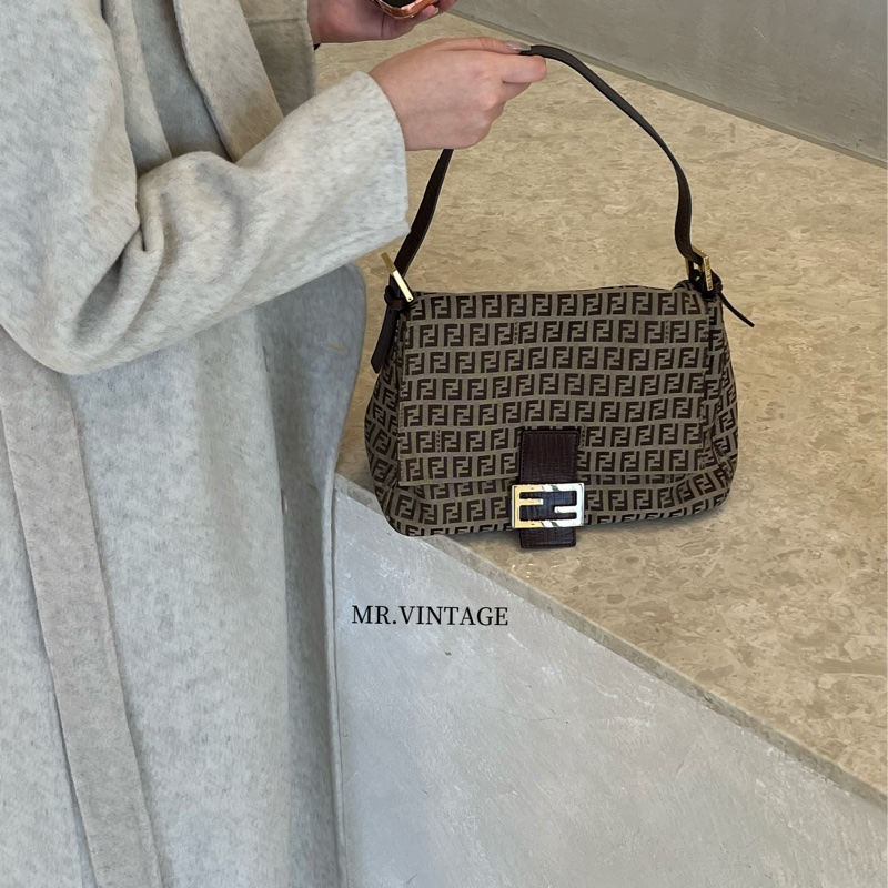🏷️ Fendi 法棍包-2