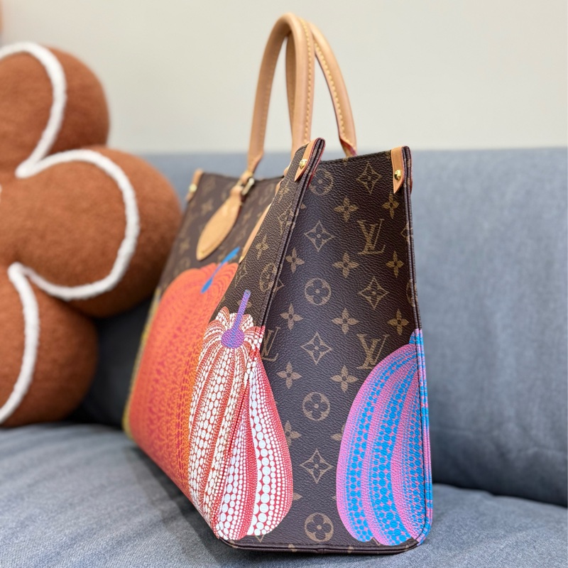 （國外購證全配）LV 草間彌生聯名款on the go中號 ✨最新晶片款-3